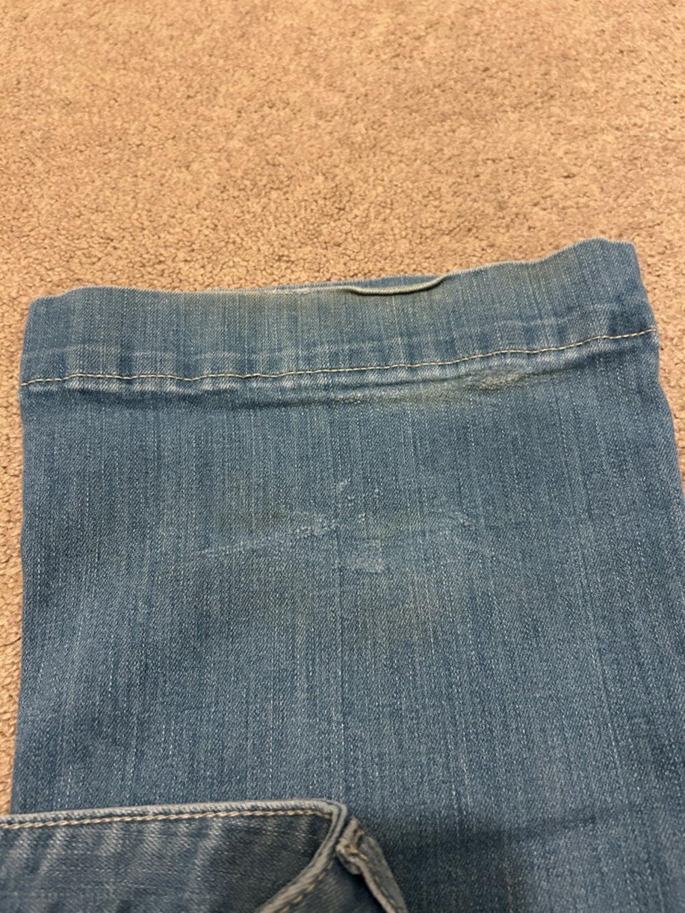Kimes Ranch Women’s Light Wash Mid Rise Lola Soho Fade Trouser - Picture 8 of 8